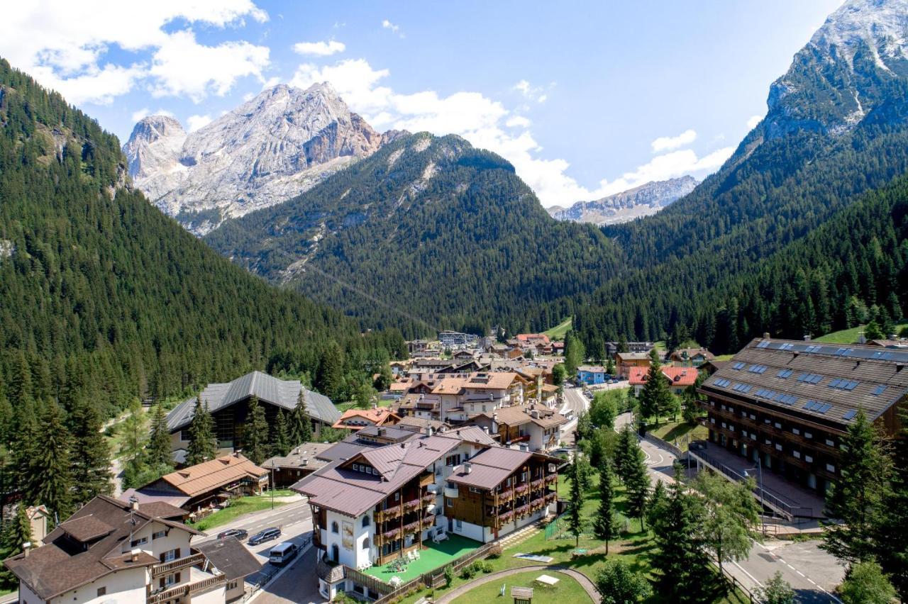 Hotel Alpe Canazei Exterior foto